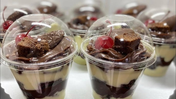 Copo Bolo c/ tampa 280ml - 25unidades